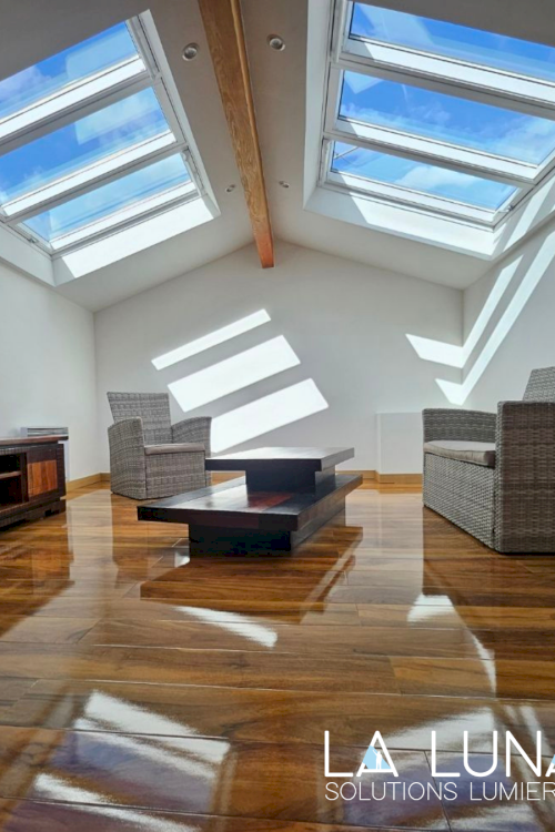 Mise en place de deux verrières sur une mezzanine