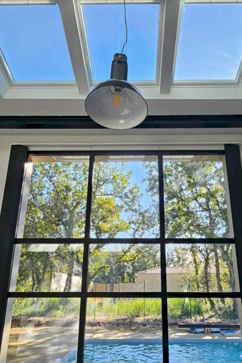 Mise en place de trois fenêtres de toit